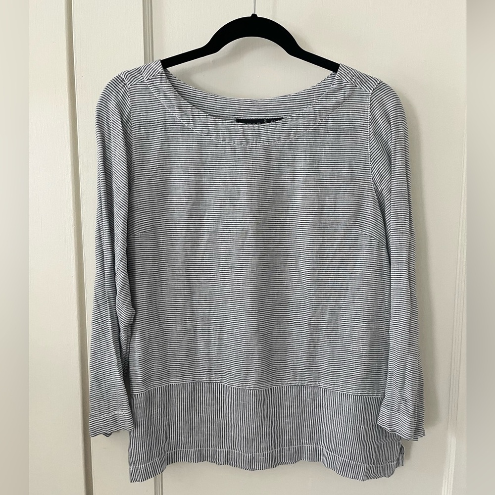 Women’s Tahari White/Grey Striped Linen Tunic Top (S)